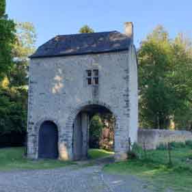 balade-entre-frenes-et-chapelles